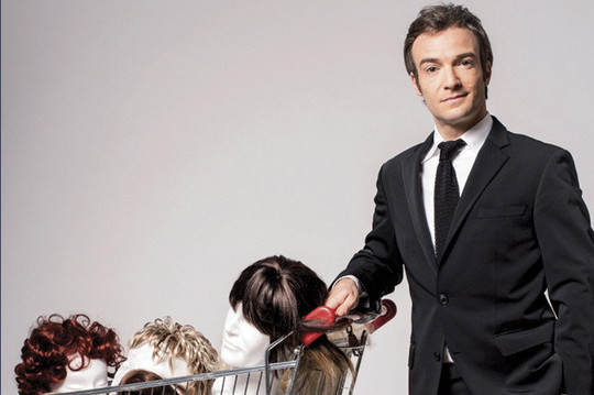 Jonathan Lambert dans Perruques 