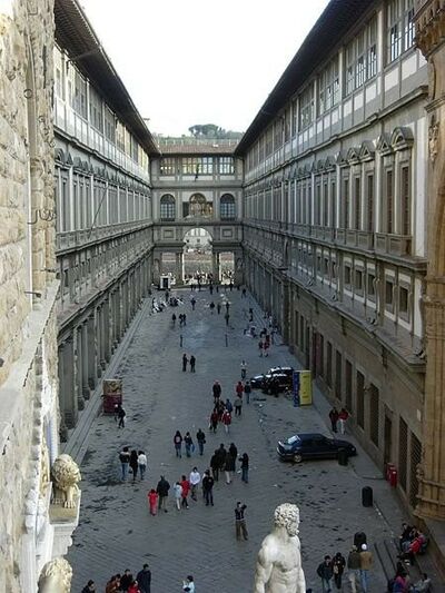 La Galleria degli Uffizi - Florence